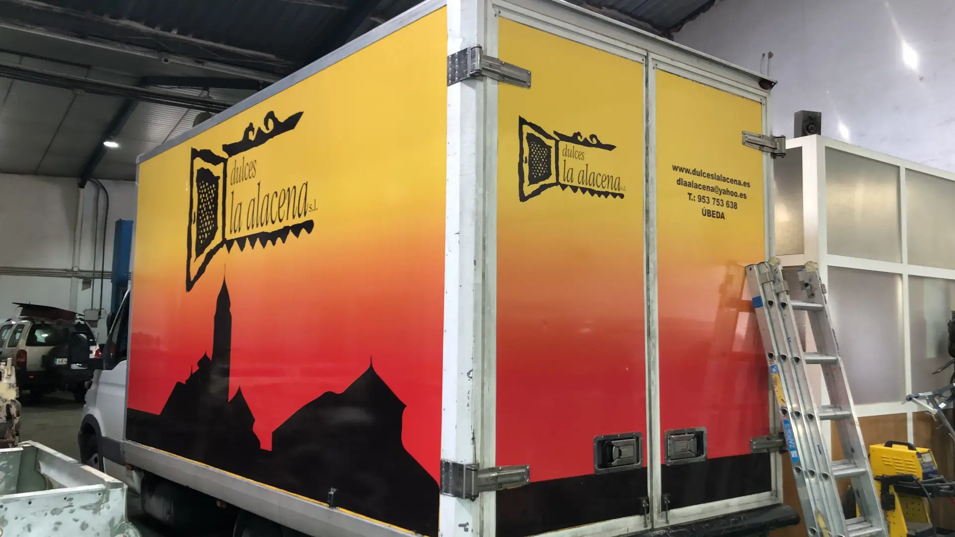 C69152F3-8CE0-4FEB-9B26-EEA1C3F5647F